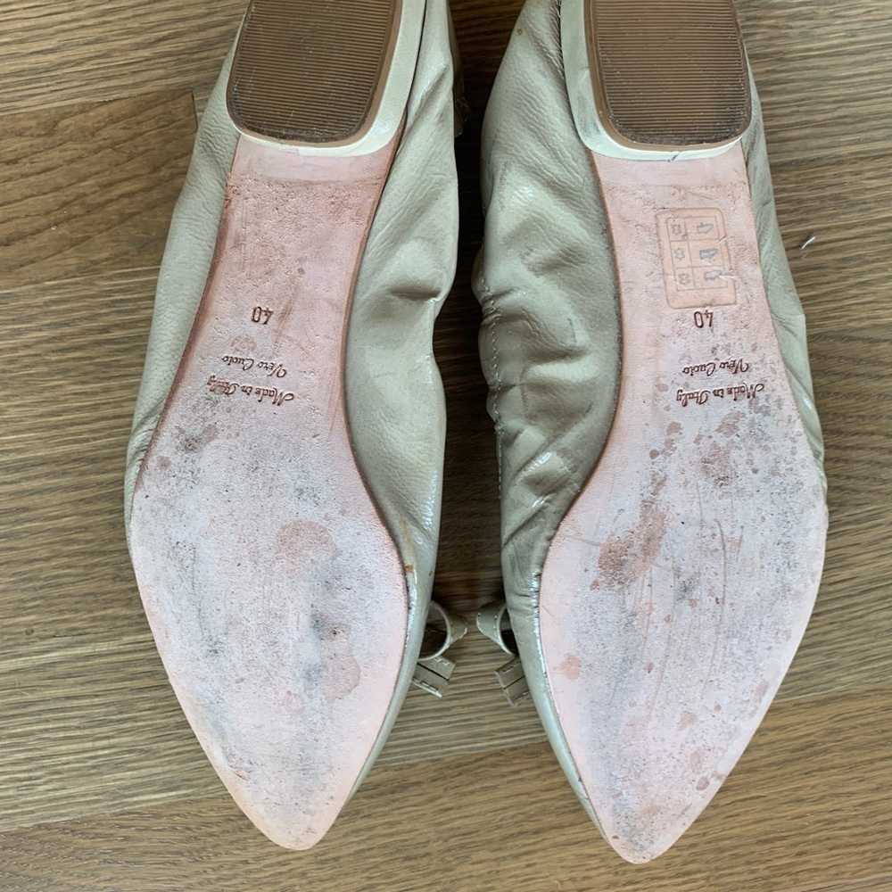 Butter Ballet Flats with bow accent - Picture 3 of 5